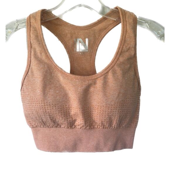 New Look Women's Peach Sports Bra Bike Shorts Activewear Workout Set Small - Picture 2 of 10